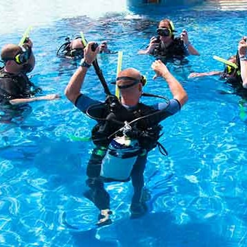 Become a scuba dive instructor in cozumel at cozumel dive and scuba school.